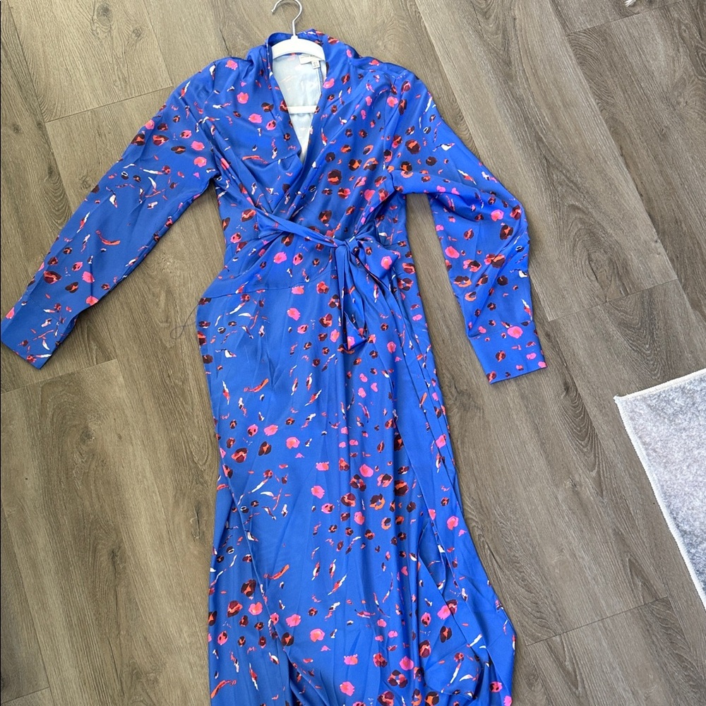 Blue Floral Tie-Waist Long Sleeve Wrap Dress